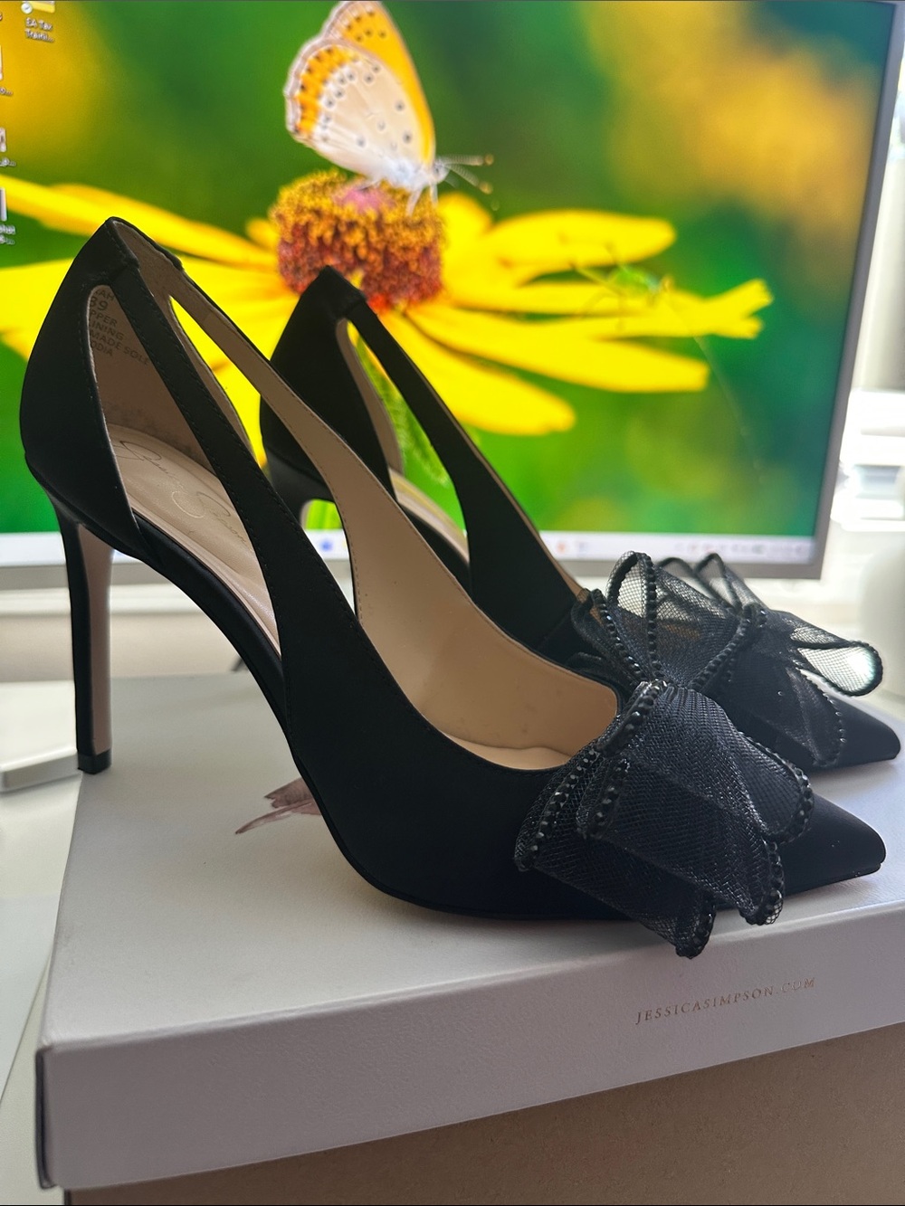 Jessica Simpson Black Pointed-Toe Slingback Heels with Decorative Bow